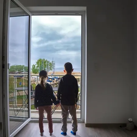 Wasserblick Deluxe 8 * 洛丁